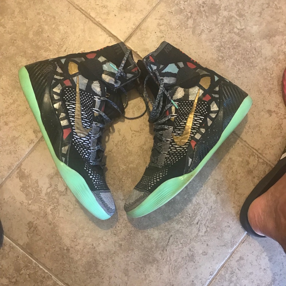 Kobe9 hi sz14